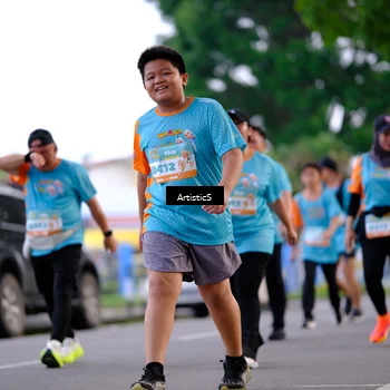 Runner Photo 8240700