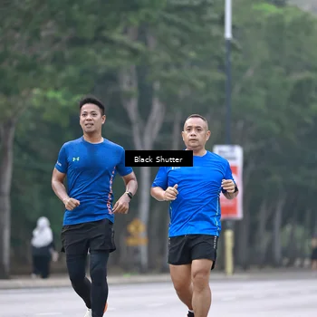 Runner Photo 8240715