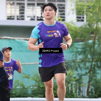 Runner Photo 8240717
