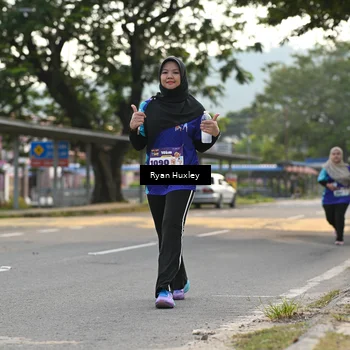 Runner Photo 8240721
