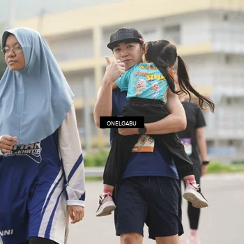 Runner Photo 8240727