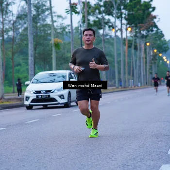 Runner Photo 8240734