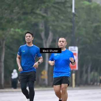 Runner Photo 8240745