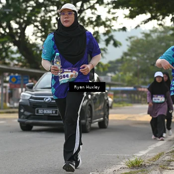 Runner Photo 8240757