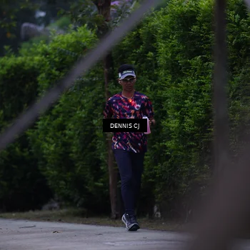 Runner Photo 8240769