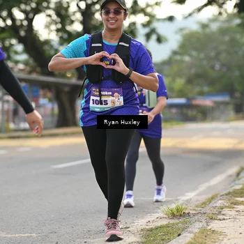 Runner Photo 8240801