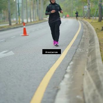 Runner Photo 8240821