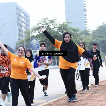 Runner Photo 8240832