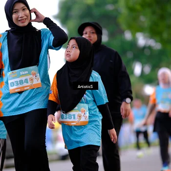 Runner Photo 8240856