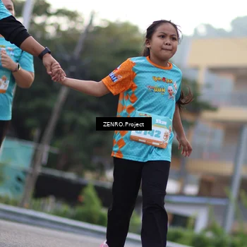 Runner Photo 8240862