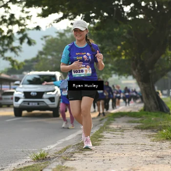 Runner Photo 8240882