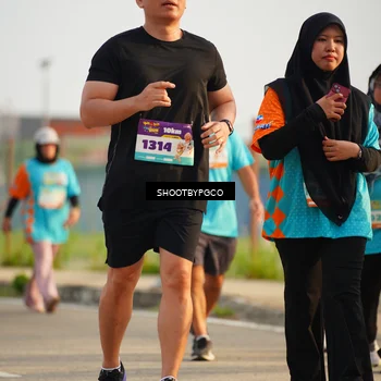 Runner Photo 8240886