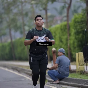 Runner Photo 8240907