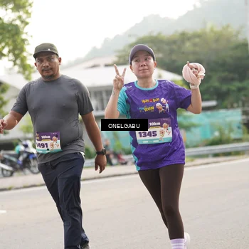 Runner Photo 8240909