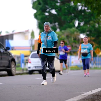 Runner Photo 8240916