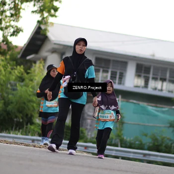 Runner Photo 8240920
