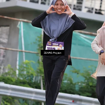 Runner Photo 8240942