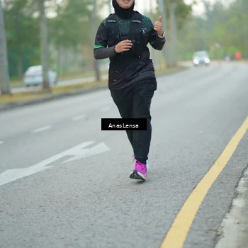 Runner Photo 8240958