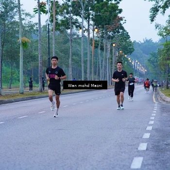 Runner Photo 8240989