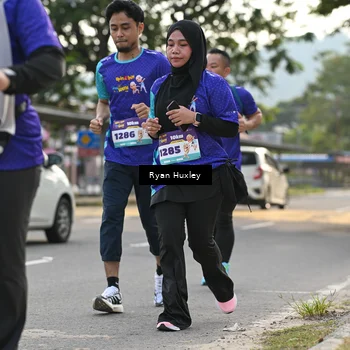 Runner Photo 8240991
