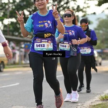 Runner Photo 8241024