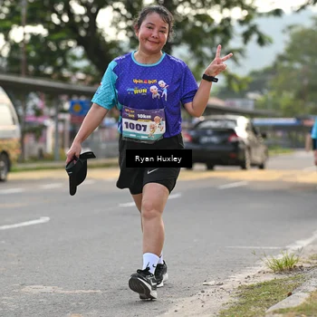 Runner Photo 8241043