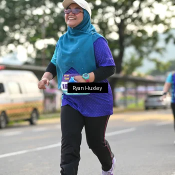 Runner Photo 8241056
