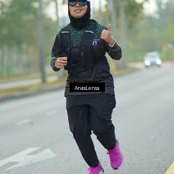 Runner Photo 8241058