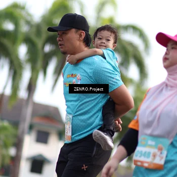 Runner Photo 8241068