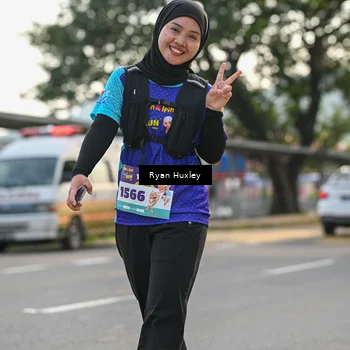 Runner Photo 8241084