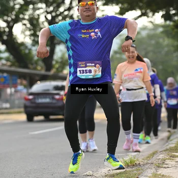 Runner Photo 8241102