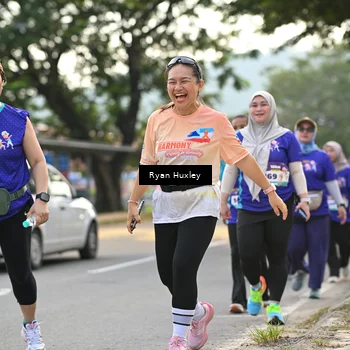 Runner Photo 8241114