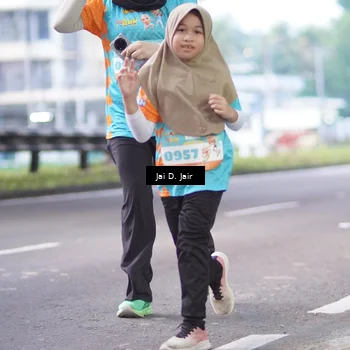 Runner Photo 8241140