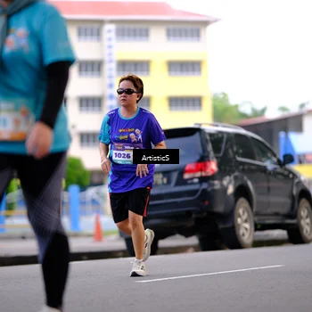 Runner Photo 8241147