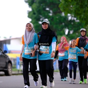 Runner Photo 8241181