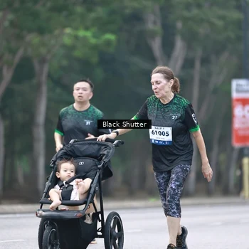 Runner Photo 8241211