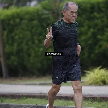 Runner Photo 8241246