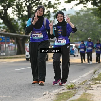 Runner Photo 8241255