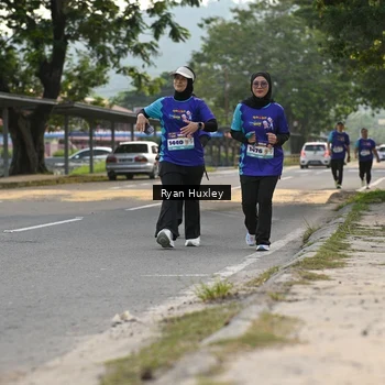 Runner Photo 8241259