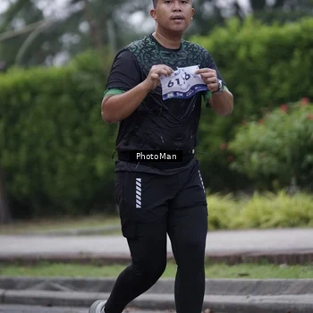 Runner Photo 8241269