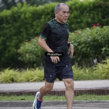 Runner Photo 8241303