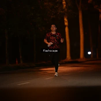 Runner Photo 8241306