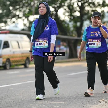 Runner Photo 8241311