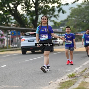 Runner Photo 8241336