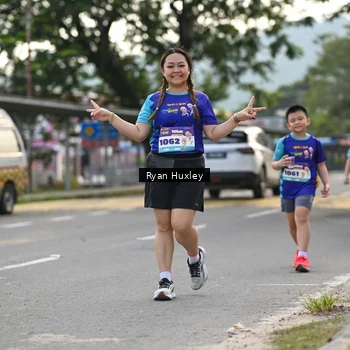 Runner Photo 8241338
