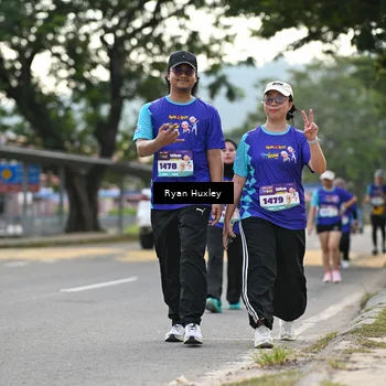 Runner Photo 8241371