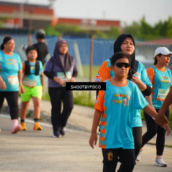 Runner Photo 8241373