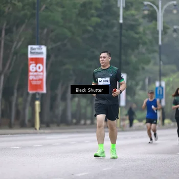 Runner Photo 8241543