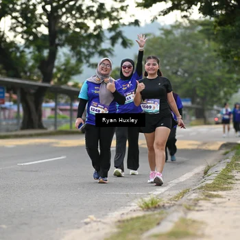 Runner Photo 8241554