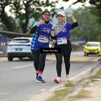 Runner Photo 8241709
